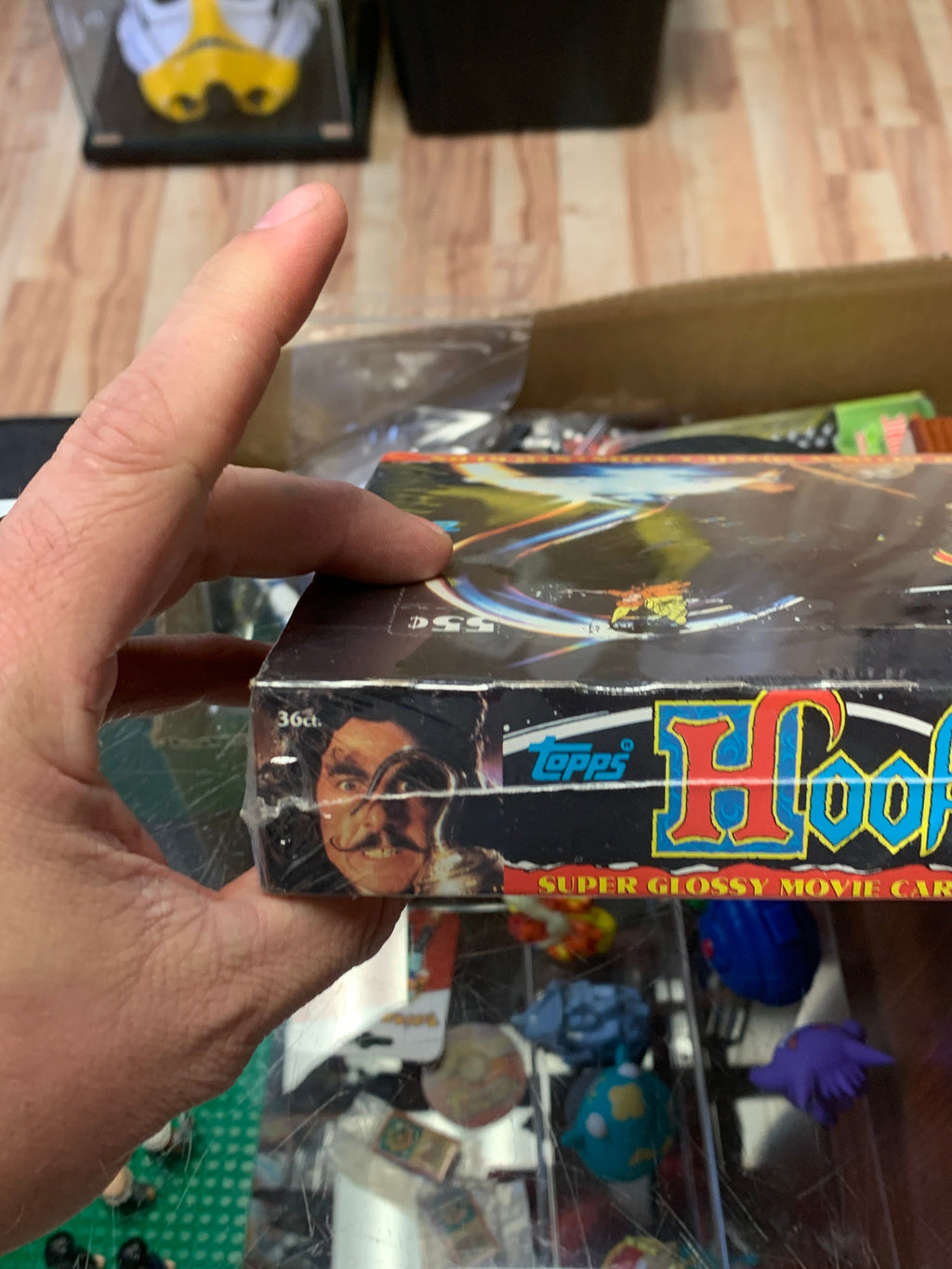 Captain Hook Movie Cards (Vintage Trading Cards, Topps) Sealed product image 8, provided for visual reference and product