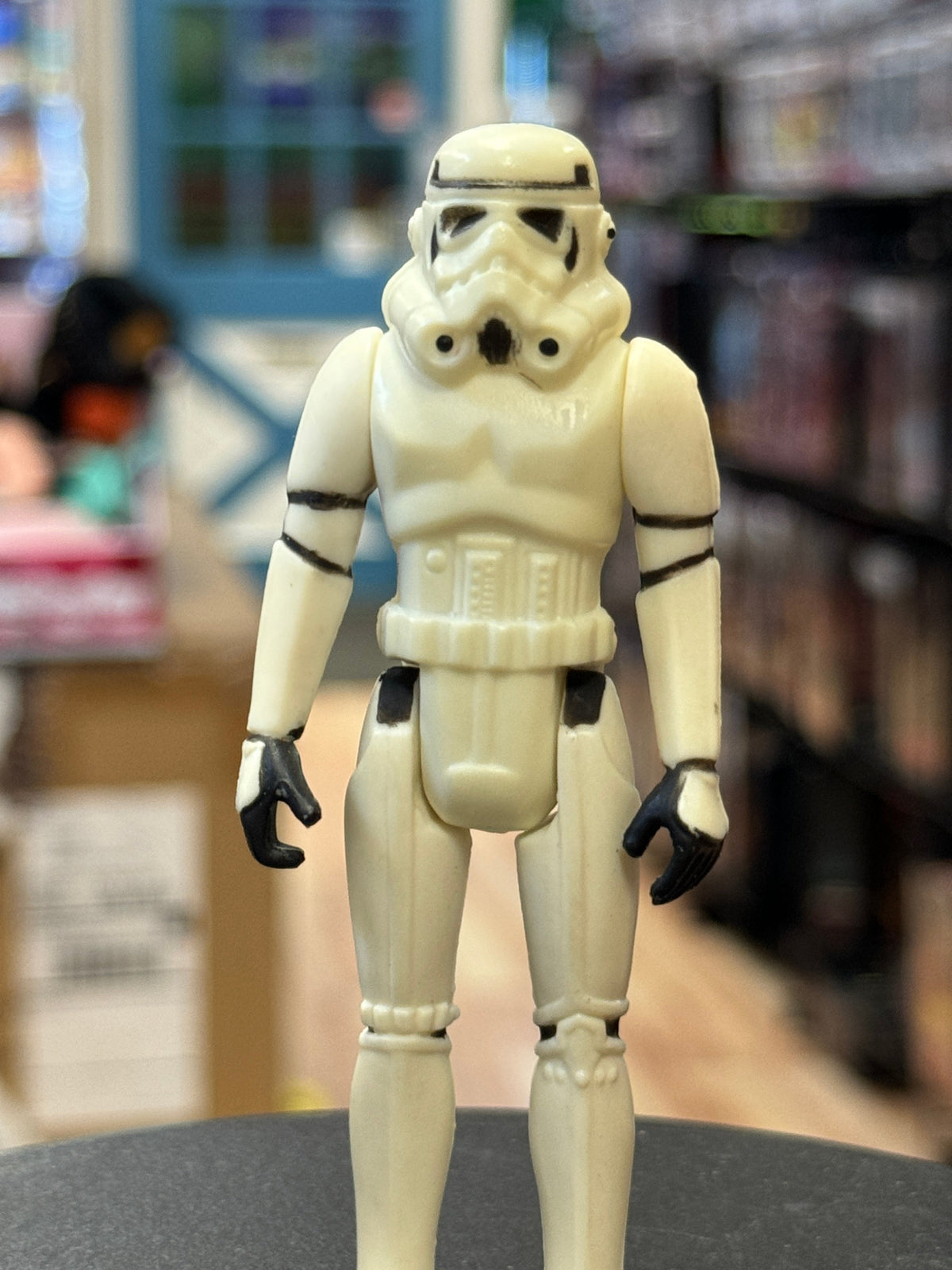 Imperial Stormtrooper CHINA 4373 (Star Wars Vintage, Kenner) COMPLETE product image 2, provided for visual reference and