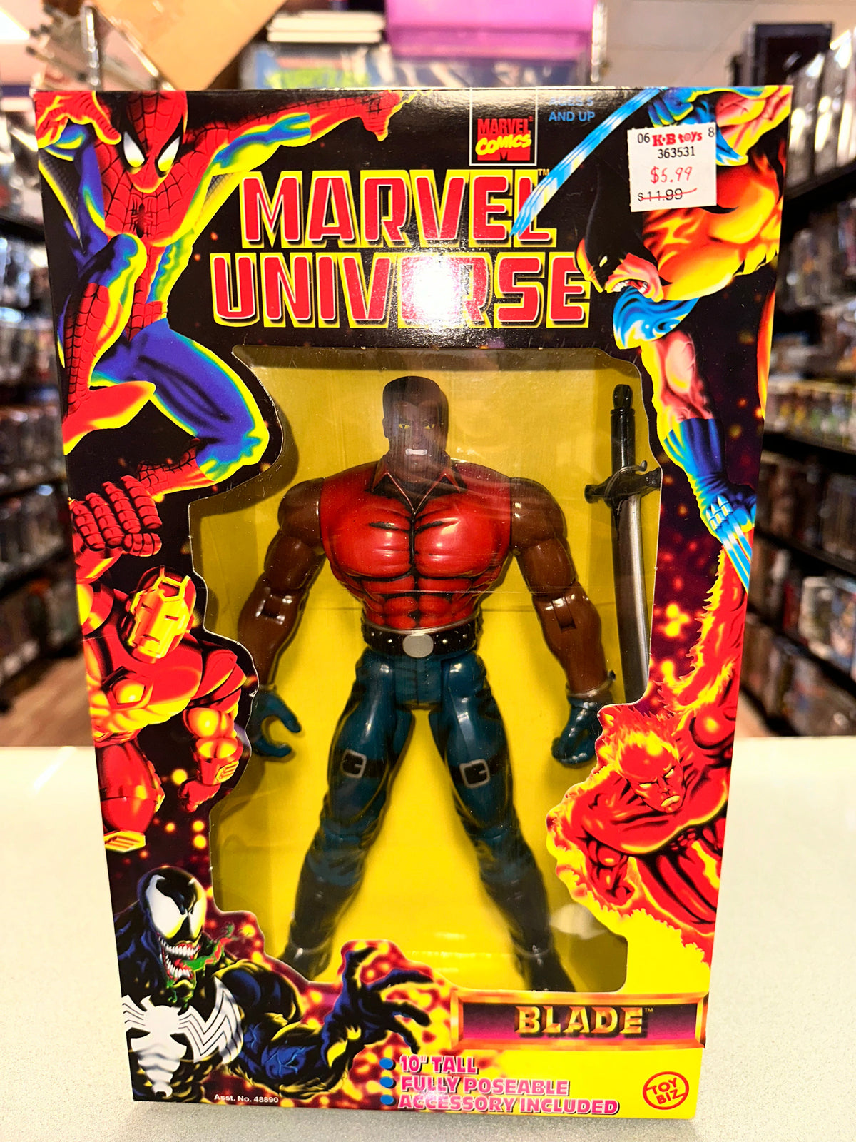 Blade 10" Deluxe (Vintage Marvel Universe, Toybiz) product image 1, provided for visual reference and product detail review