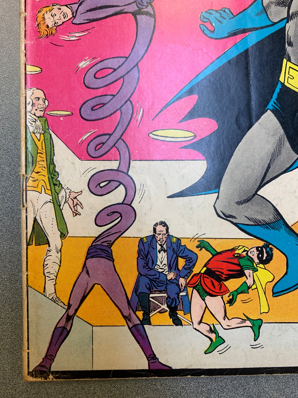 Museum Of Mixed-Up Men #331 (DC Comics, Detective Comics) product image 3, provided for visual reference and product detail