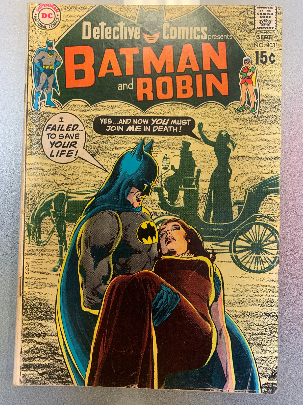 You Die By Mourning #403 (DC Comics, Detective Comics) product image 1, provided for visual reference and product detail