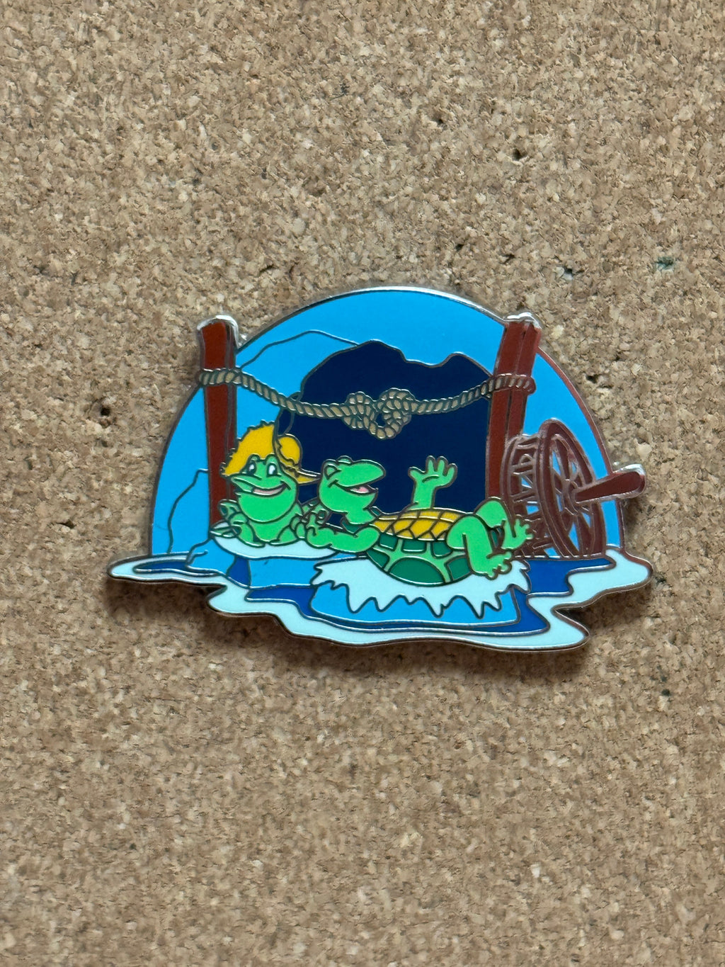 Bullfrog & Turtle Reveal & Conceal Spalsh Mountain (Walt Disney World, Pin Traders) product image 1, provided for visual