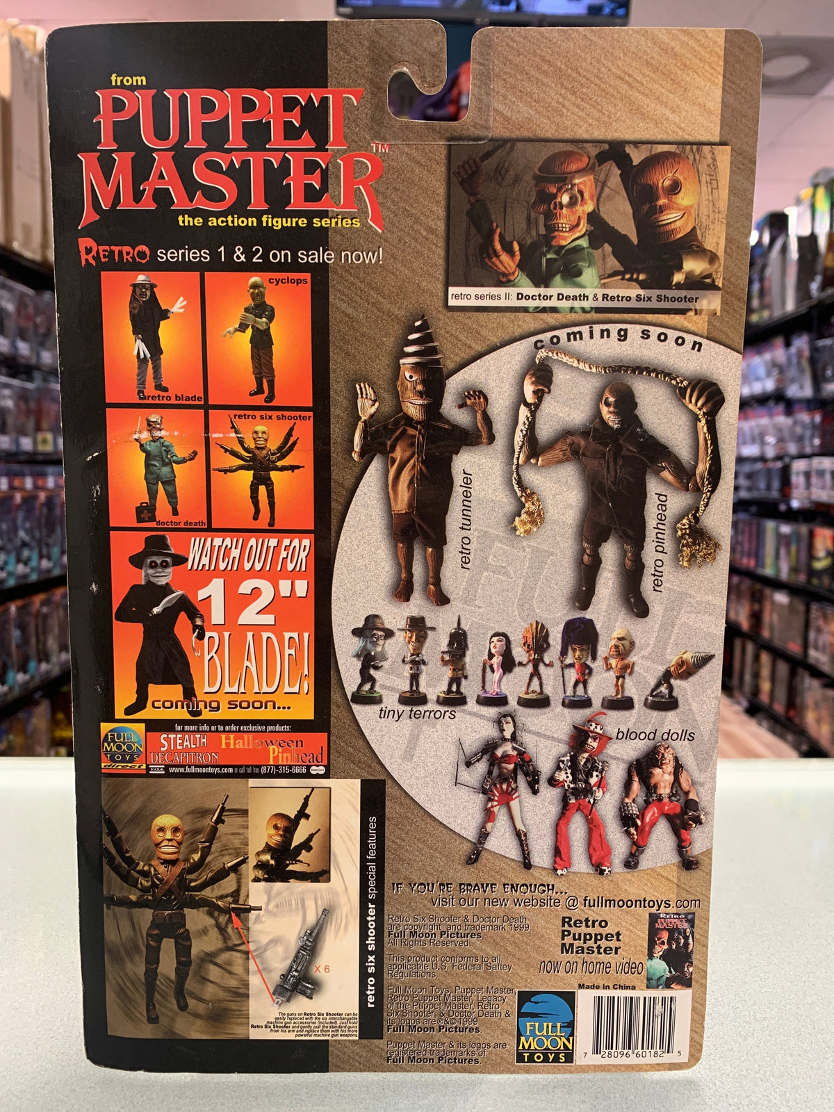 Retro Six Shooter (Vintage Retro Puppet Master, Full Moon Toys) product image 5, provided for visual reference and product
