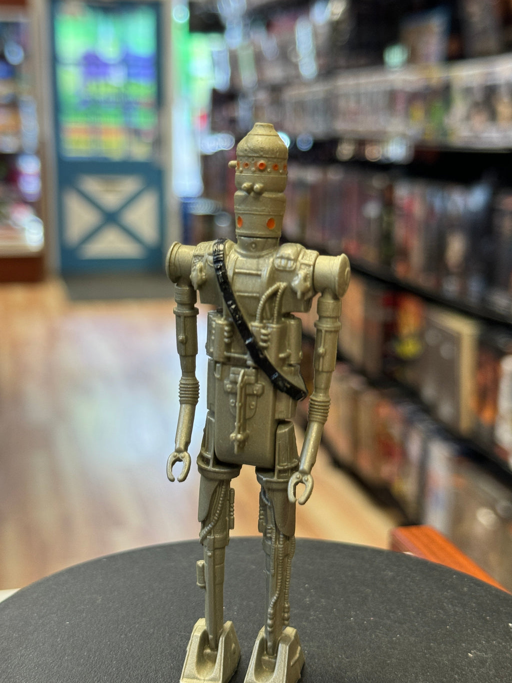 IG-88 5642 (Vintage Star Wars, Kenner) COMPLETE product image 2, provided for visual reference and product detail review