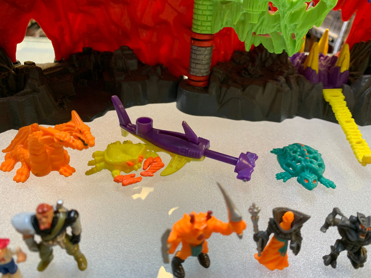 Trapped In Skull Island (Vintage Mighty Max, Bluebird) product image 5, provided for visual reference and product detail