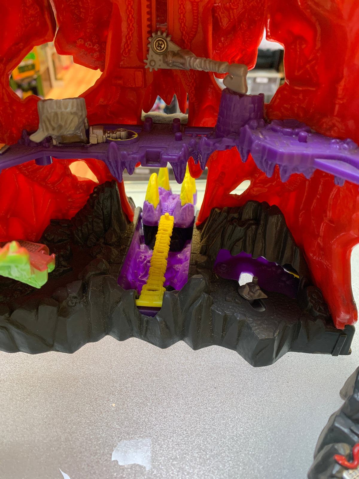 Trapped In Skull Island (Vintage Mighty Max, Bluebird) product image 14, provided for visual reference and product detail