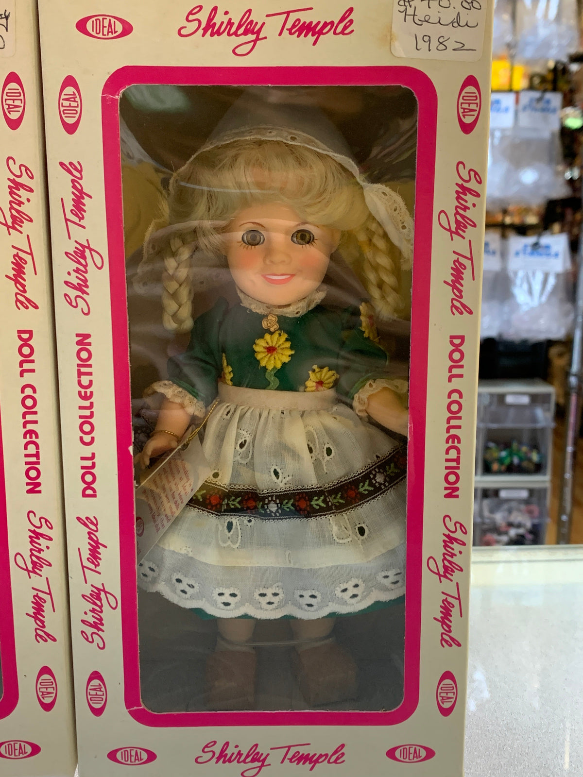 6 Shirley Temple Dolls (Ideal, Shirley Temple) product image 2, provided for visual reference and product detail review