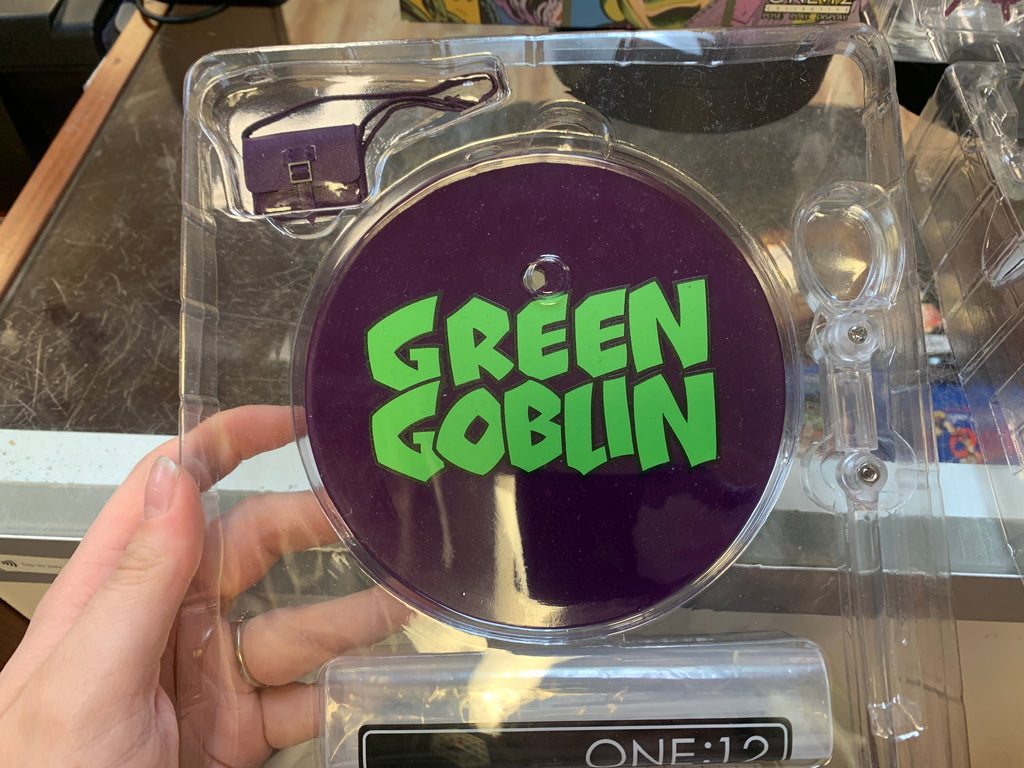 Green Goblin One:12 (Marvel, Mezcon) NEW product image 7, provided for visual reference and product detail review
