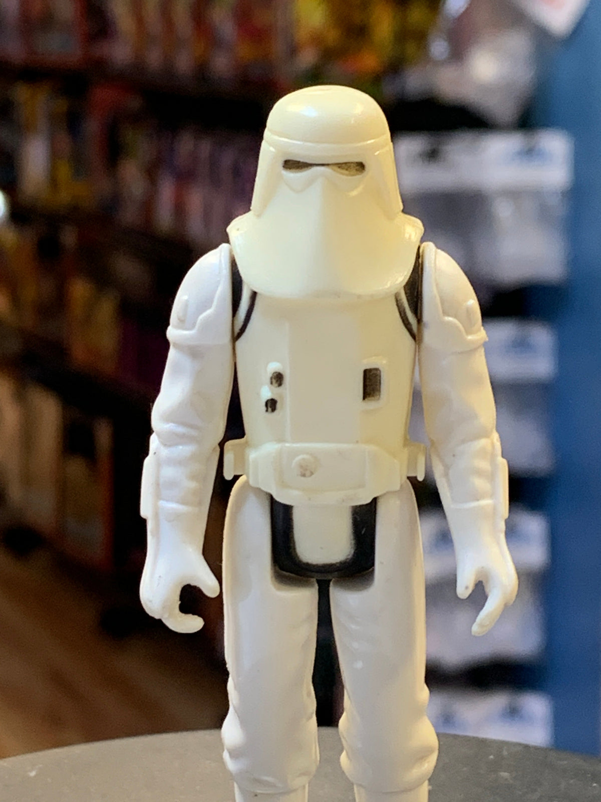 Snowtrooper 5606 (Vintage Star Wars, Kenner) COMPLETE product image 2, provided for visual reference and product detail