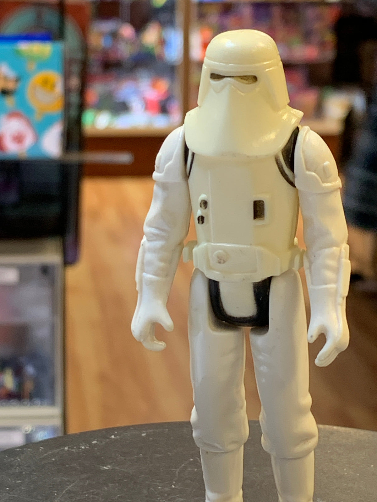 Snowtrooper 5606 (Vintage Star Wars, Kenner) COMPLETE product image 3, provided for visual reference and product detail