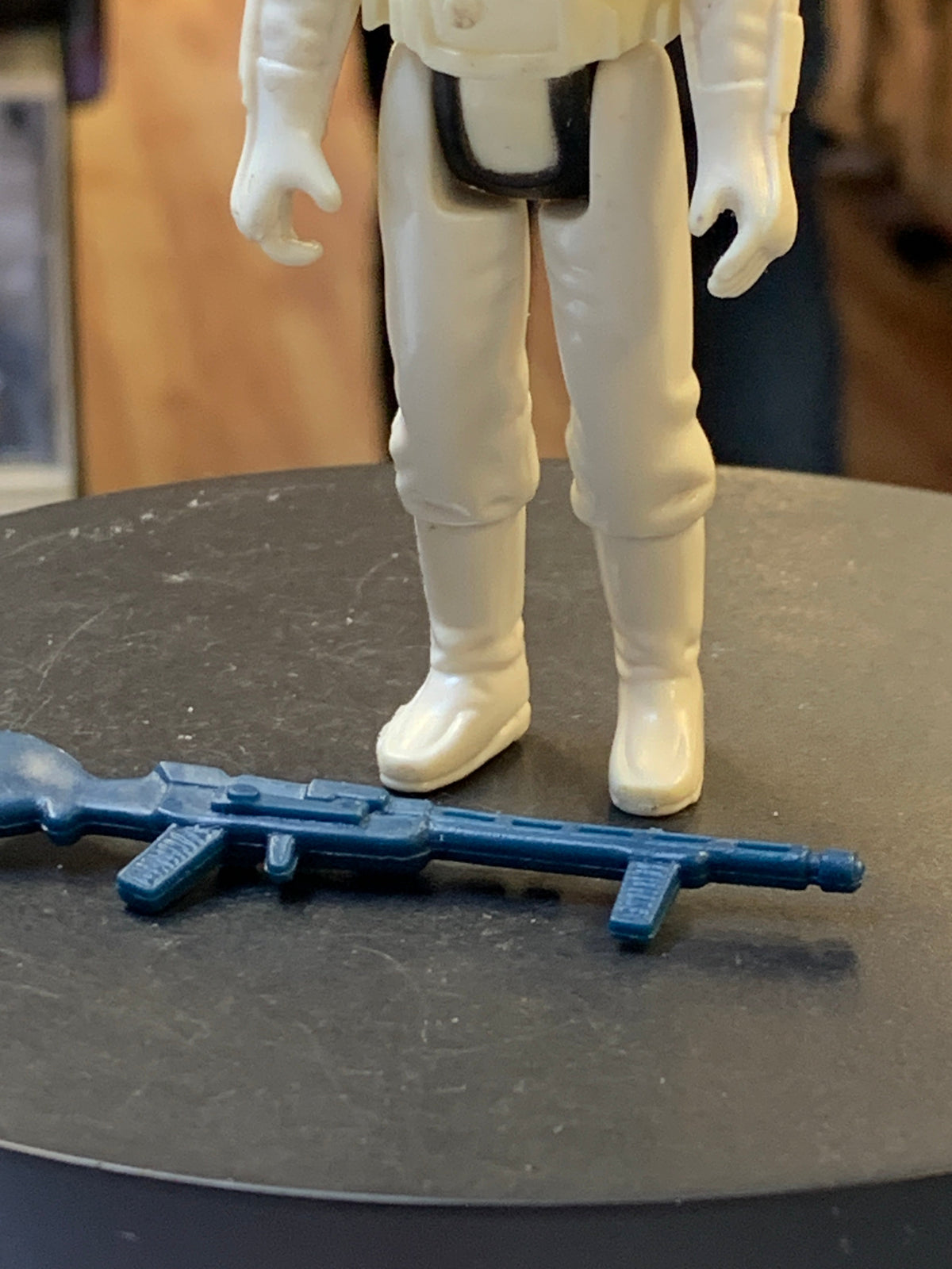 Snowtrooper 5606 (Vintage Star Wars, Kenner) COMPLETE product image 4, provided for visual reference and product detail