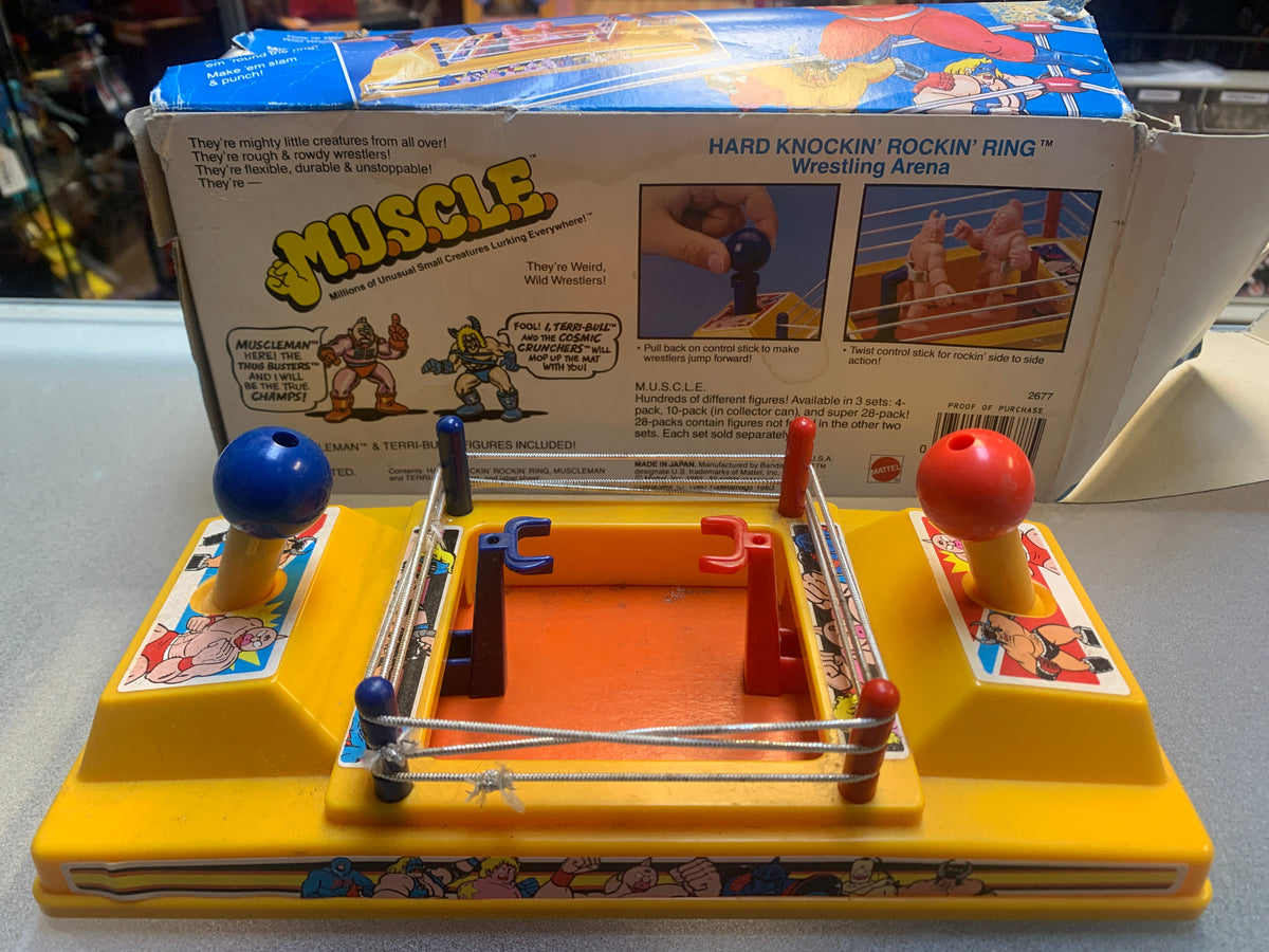 Hard Knockin’ Rockin’ Ring with Box (Vintage Muscle Men, Mattel) product image 4, provided for visual reference and product