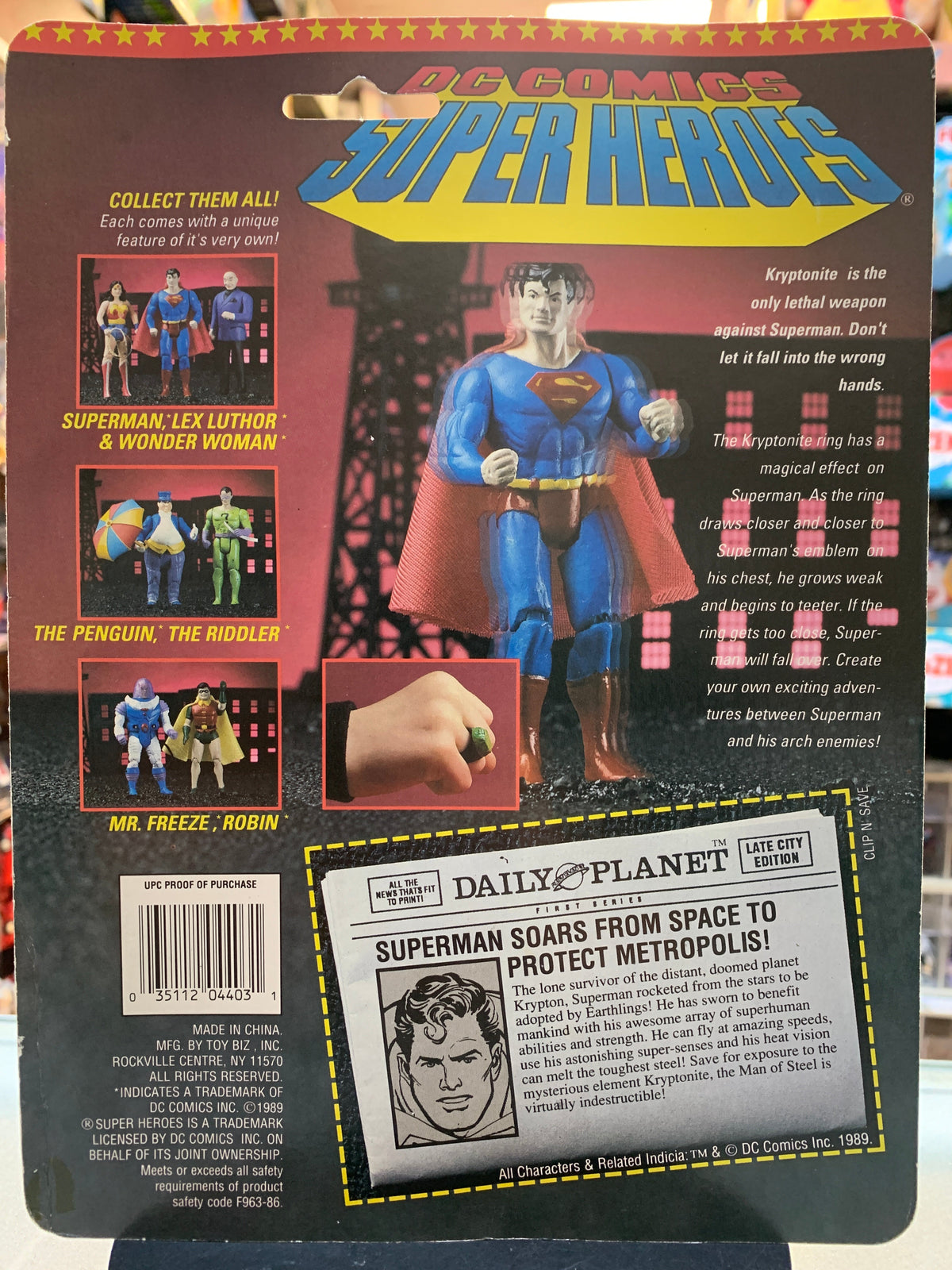 Superman (Vintage DC Super Heroes, Toybiz) SEALED product image 5, provided for visual reference and product detail review