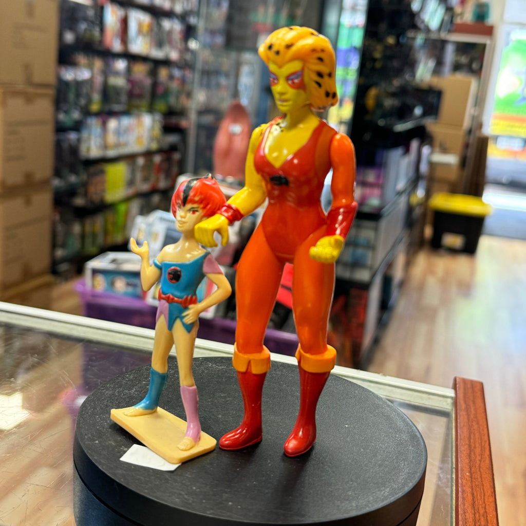 Cheetara & WilyKit 6127 (Vintage Thundercats, LJN) product image 3, provided for visual reference and product detail review