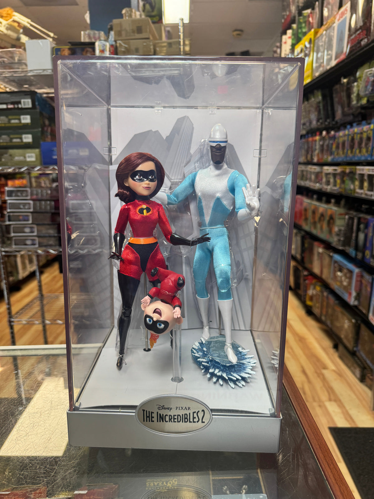 Elastigirl, Jack-Jack, Frozone Doll Set (Disney Designer Series, Incredibles 2) SEALED product image 1, provided for visual