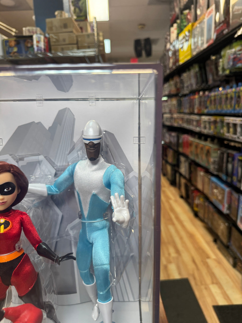 Elastigirl, Jack-Jack, Frozone Doll Set (Disney Designer Series, Incredibles 2) SEALED product image 3, provided for visual