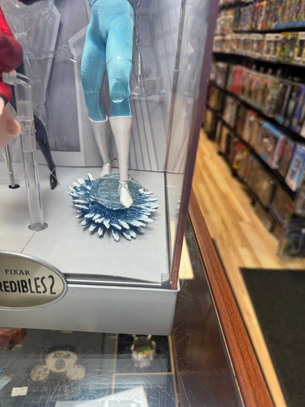 Elastigirl, Jack-Jack, Frozone Doll Set (Disney Designer Series, Incredibles 2) SEALED product image 13, provided for visual