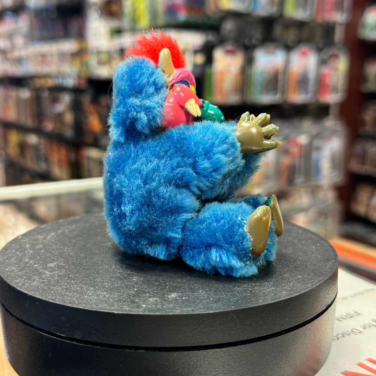 Monster Hugger 6138 (Vintage My Pet Monster, AmToy) product image 2, provided for visual reference and product detail review