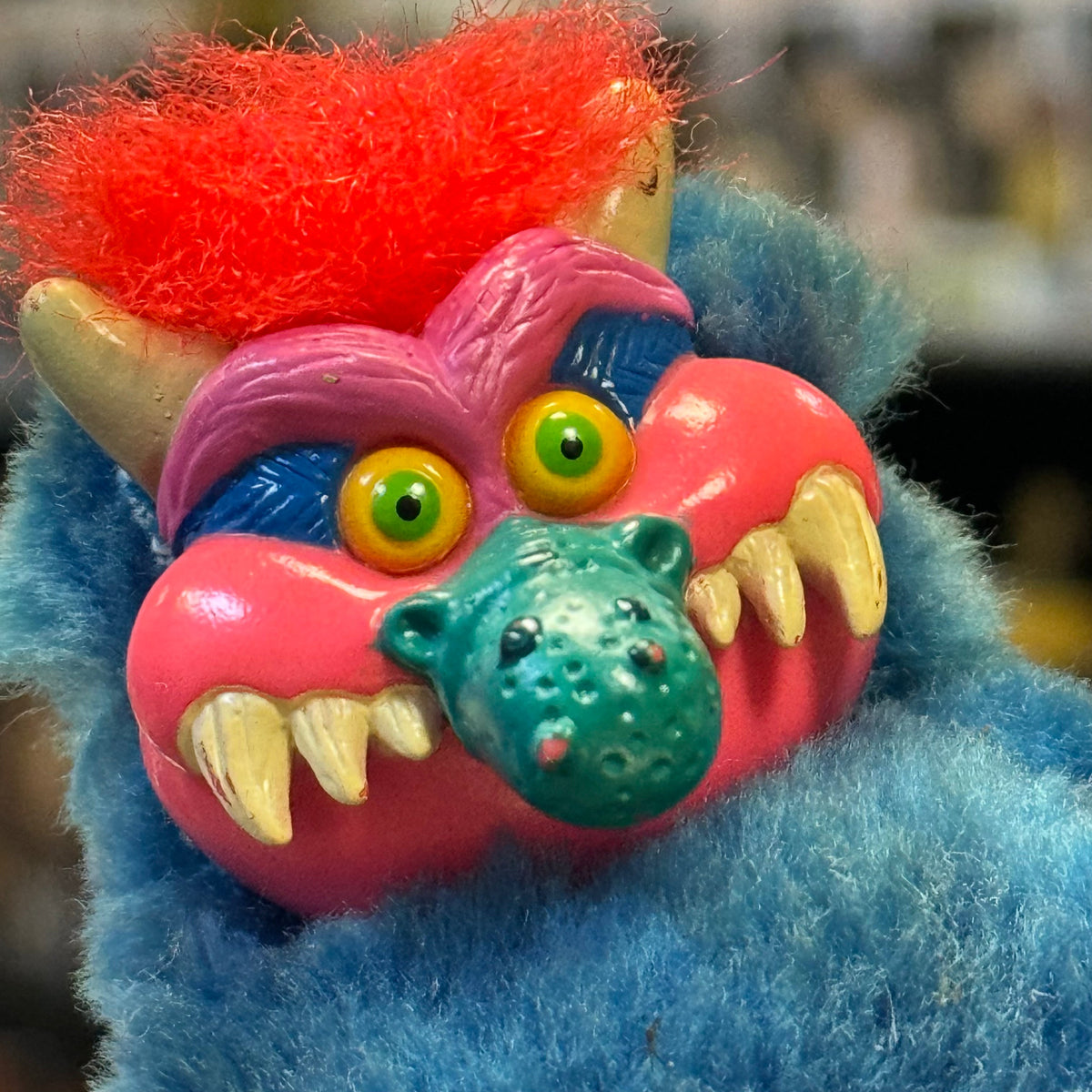 Monster Hugger 6139 (Vintage My Pet Monster, AmToy) product image 2, provided for visual reference and product detail review
