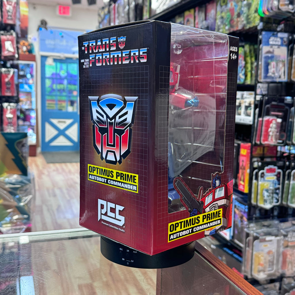 Optimus Prime. Autobot Commander Statue (Transformers, PCS) product image 5, provided for visual reference and product