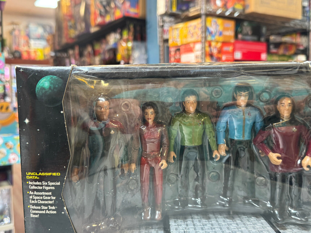 Starlet Officers Collection (Vintage Star Trek, Playmates) NEW product image 11, provided for visual reference and product