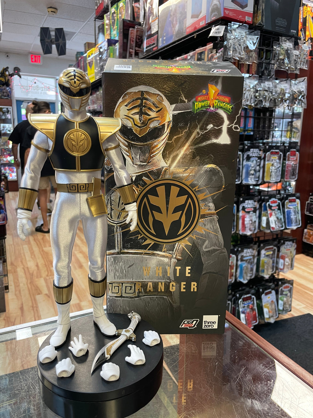 White Ranger 1/6 Scale (Threezero, MMPR Power Rangers) COMPLETE