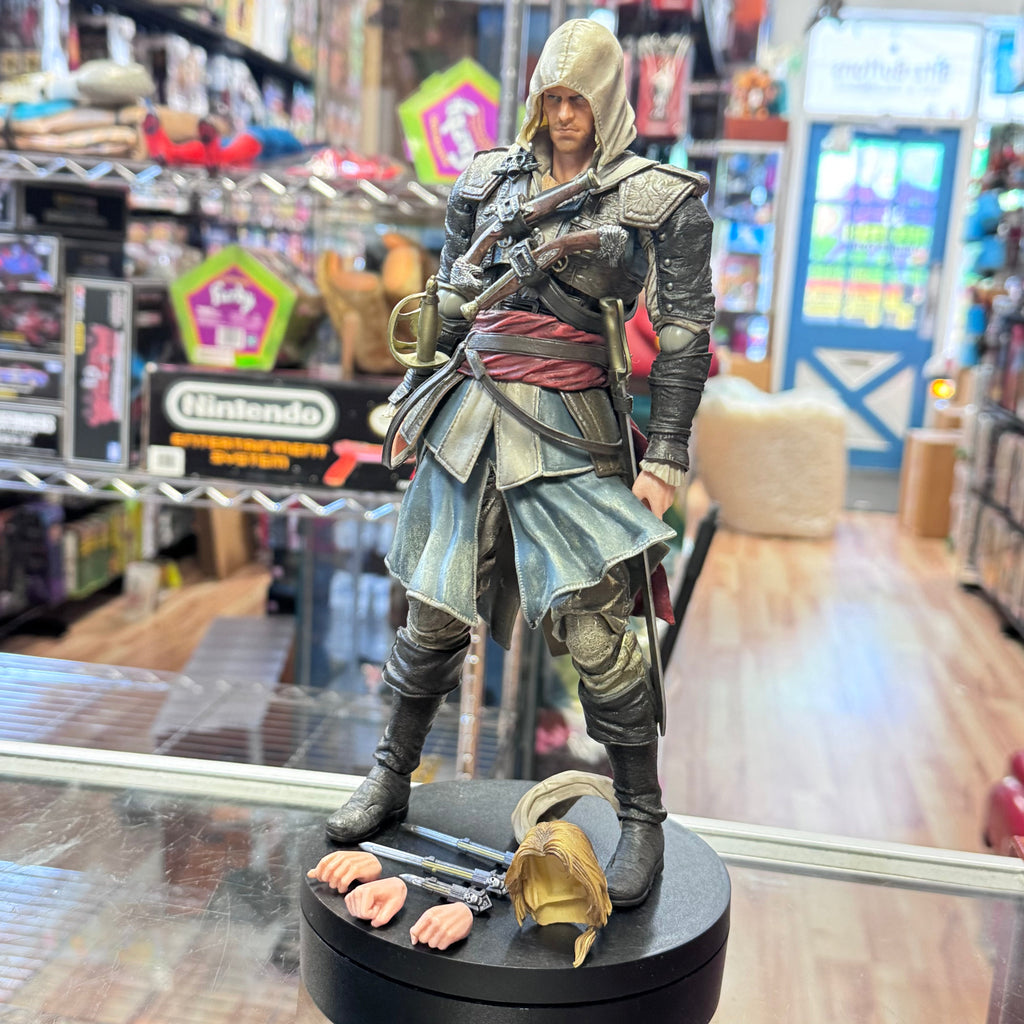 Edward Kenway (PlayArts Kai, Assassins Creed) COMPLETE product image 2, provided for visual reference and product detail