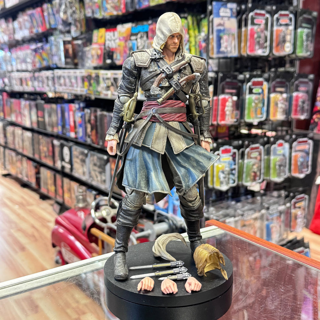 Edward Kenway (PlayArts Kai, Assassins Creed) COMPLETE product image 3, provided for visual reference and product detail