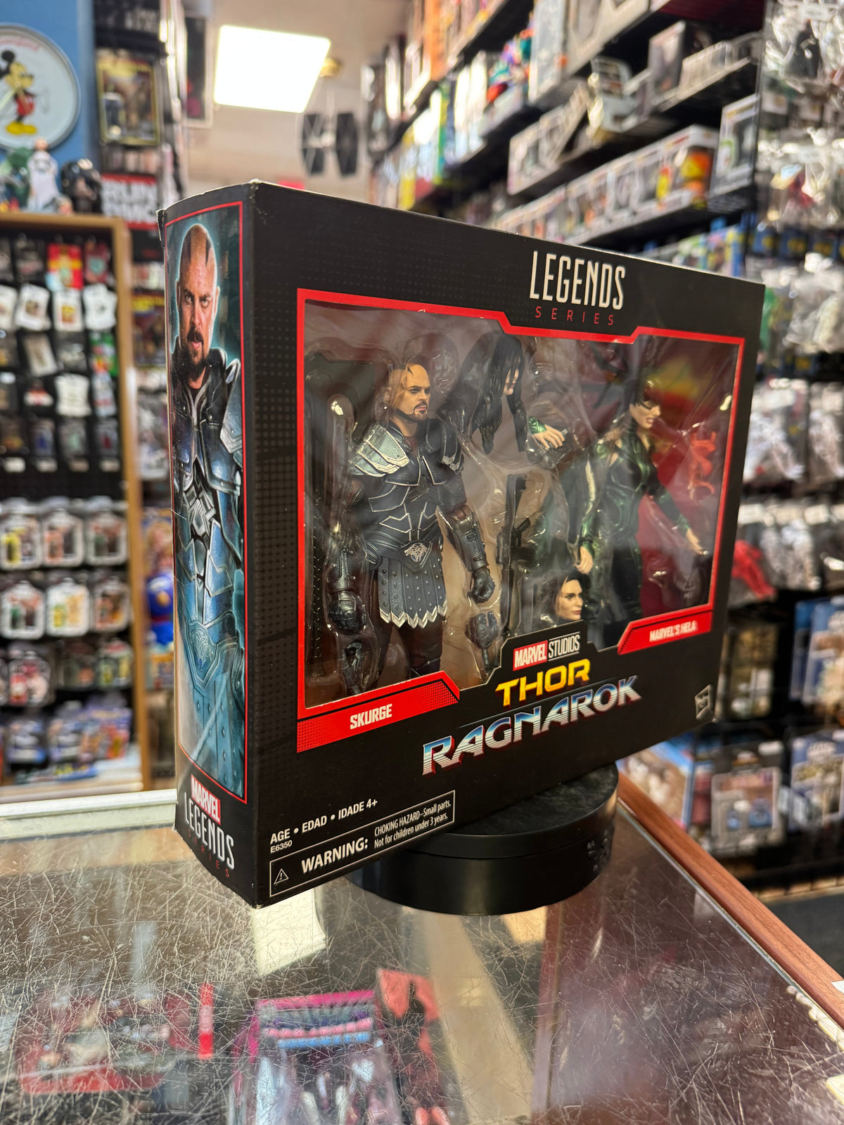 Skurge & Hela 2 Pack Thor Ragnarok (Marvel Legends, Hasbro) *SEALED* product image 5, provided for visual reference and