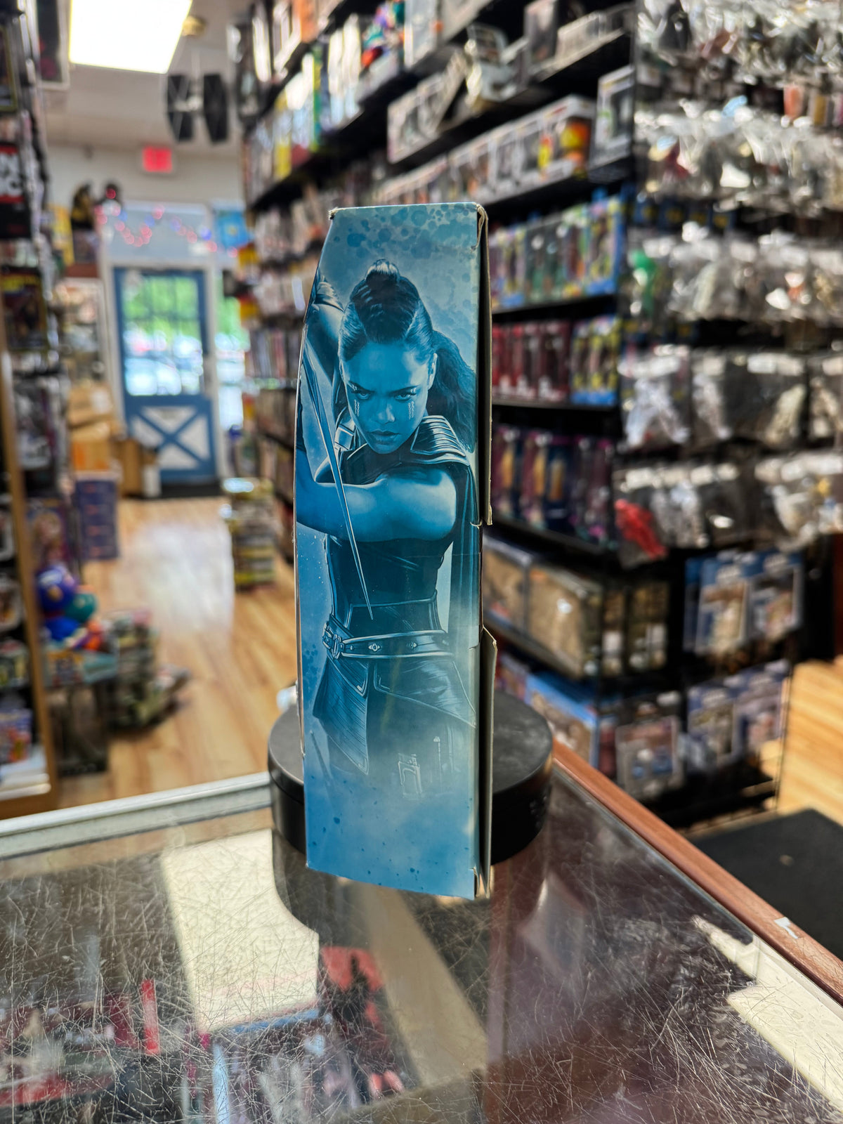 Thor and Valkyrie 2 Pack Thor Ragnarok (Marvel Legends, Hasbro) *SEALED* product image 2, provided for visual reference and