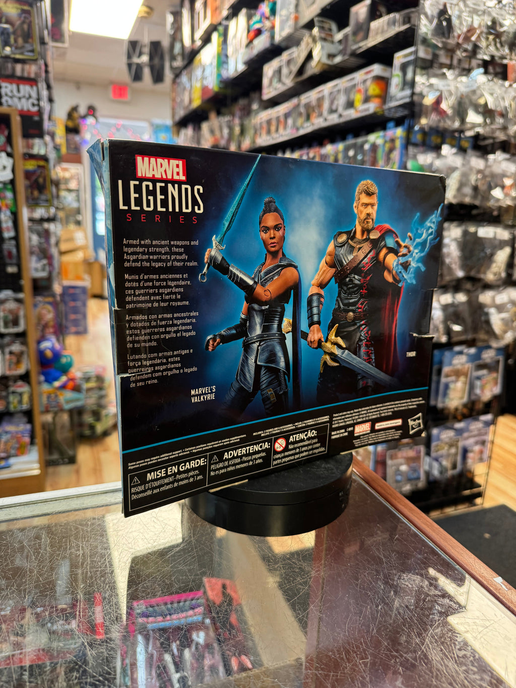 Thor and Valkyrie 2 Pack Thor Ragnarok (Marvel Legends, Hasbro) *SEALED* product image 4, provided for visual reference and
