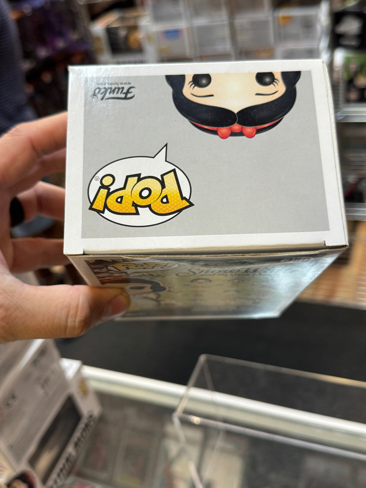 Diamond Snow White #350 (Funko Pop,Disney) product image 3, provided for visual reference and product detail review