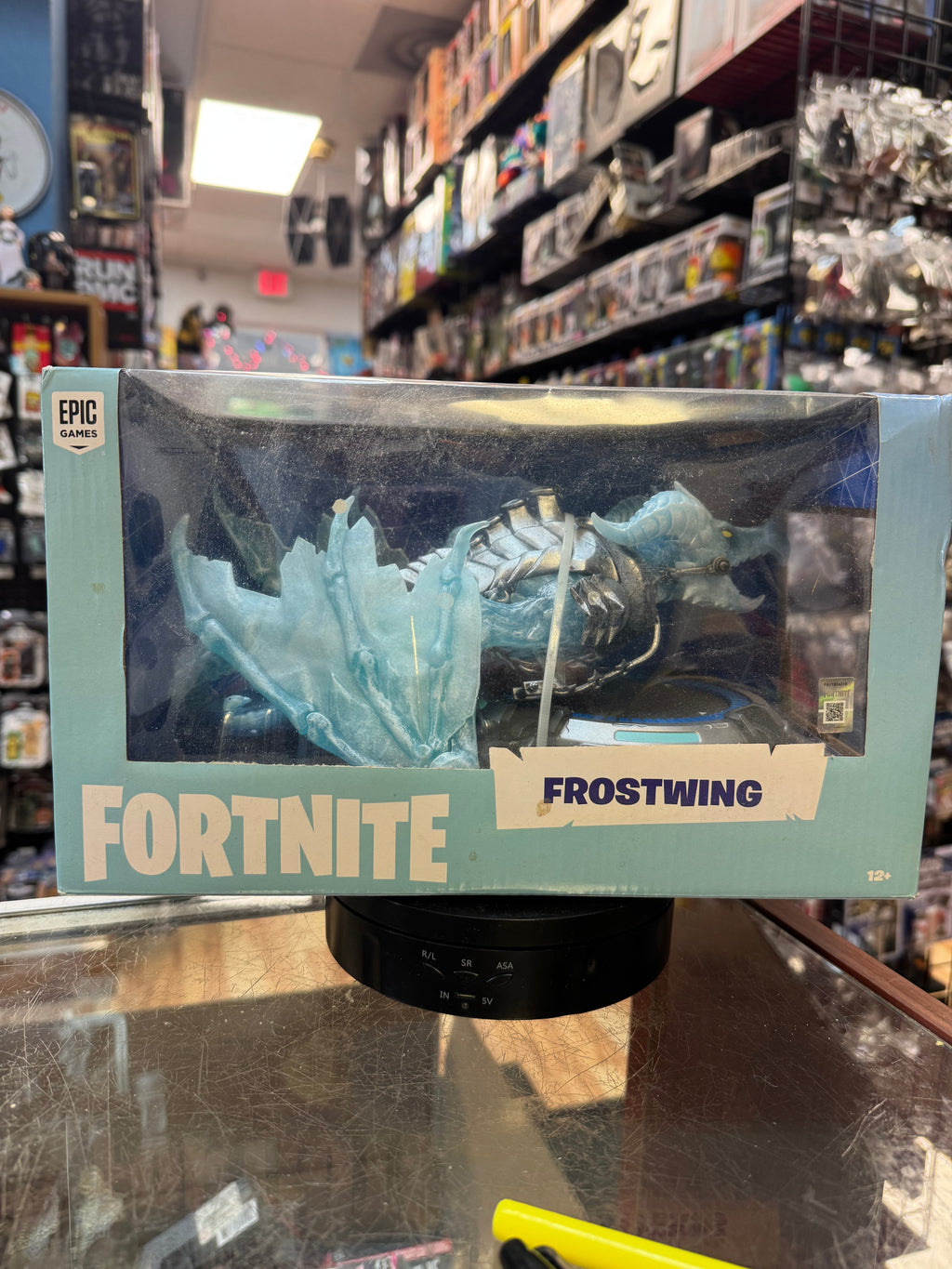 Frostwing Deluxe Set (Fortnite, McFarlane) *SEALED* product image 1, provided for visual reference and product detail review