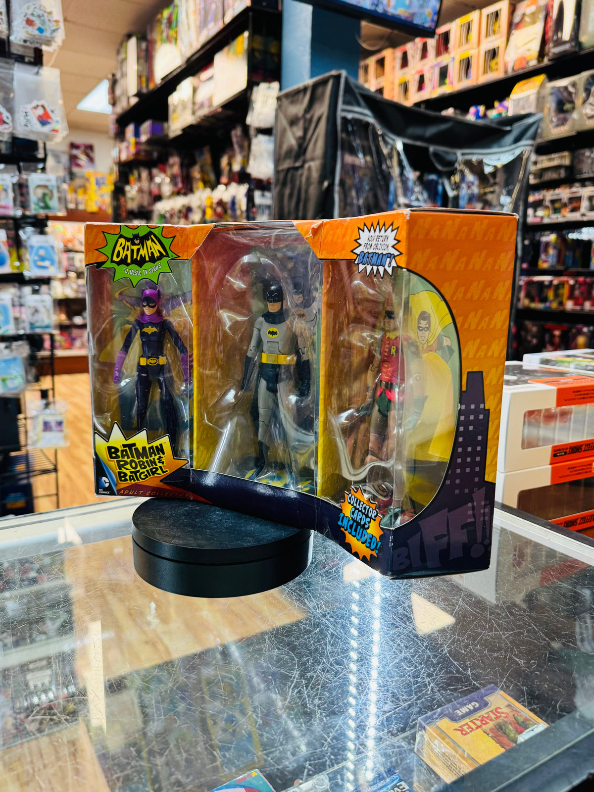 Batman Robin & Batgirl -Classic TV Series- (Mattel, DC Comics) *SEALED* product image 5, provided for visual reference and