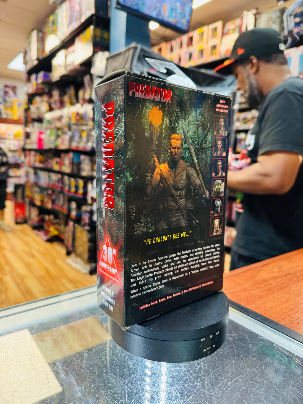 Jungle Disguise Dutch (NECA, Predator) **SEALED** product image 3, provided for visual reference and product detail review