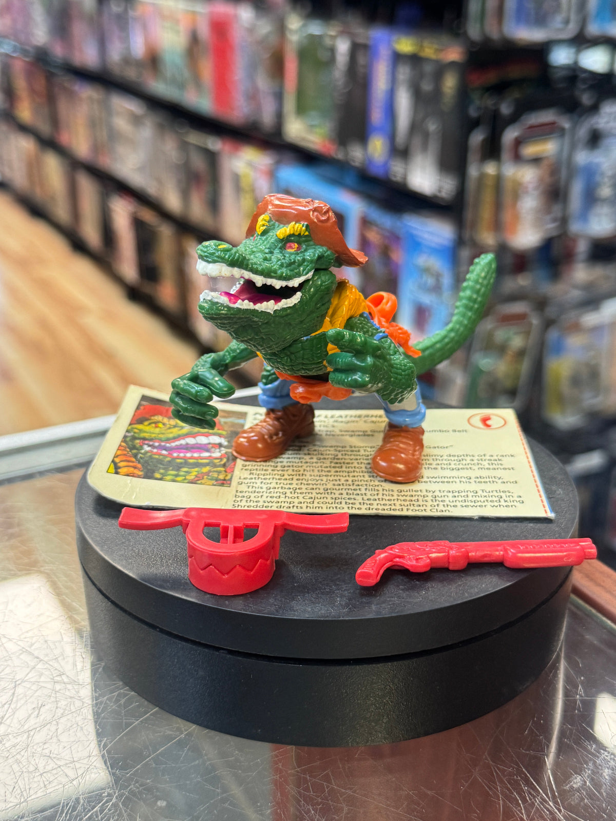 Leatherhead with File Card (Vintage TMNT Ninja Turtles, Playmates) COMPLETE product image 1, provided for visual reference