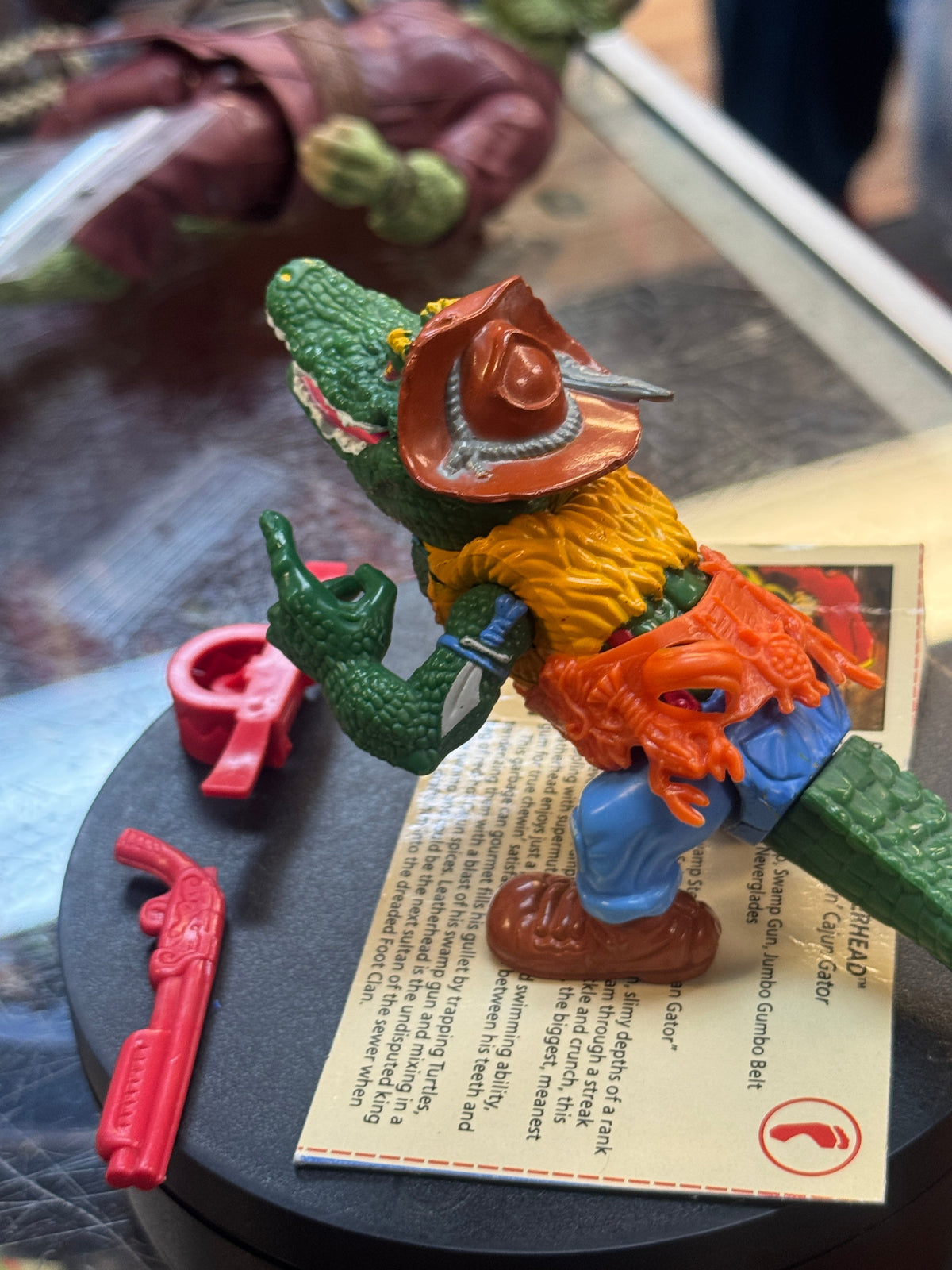 Leatherhead with File Card (Vintage TMNT Ninja Turtles, Playmates) COMPLETE product image 3, provided for visual reference