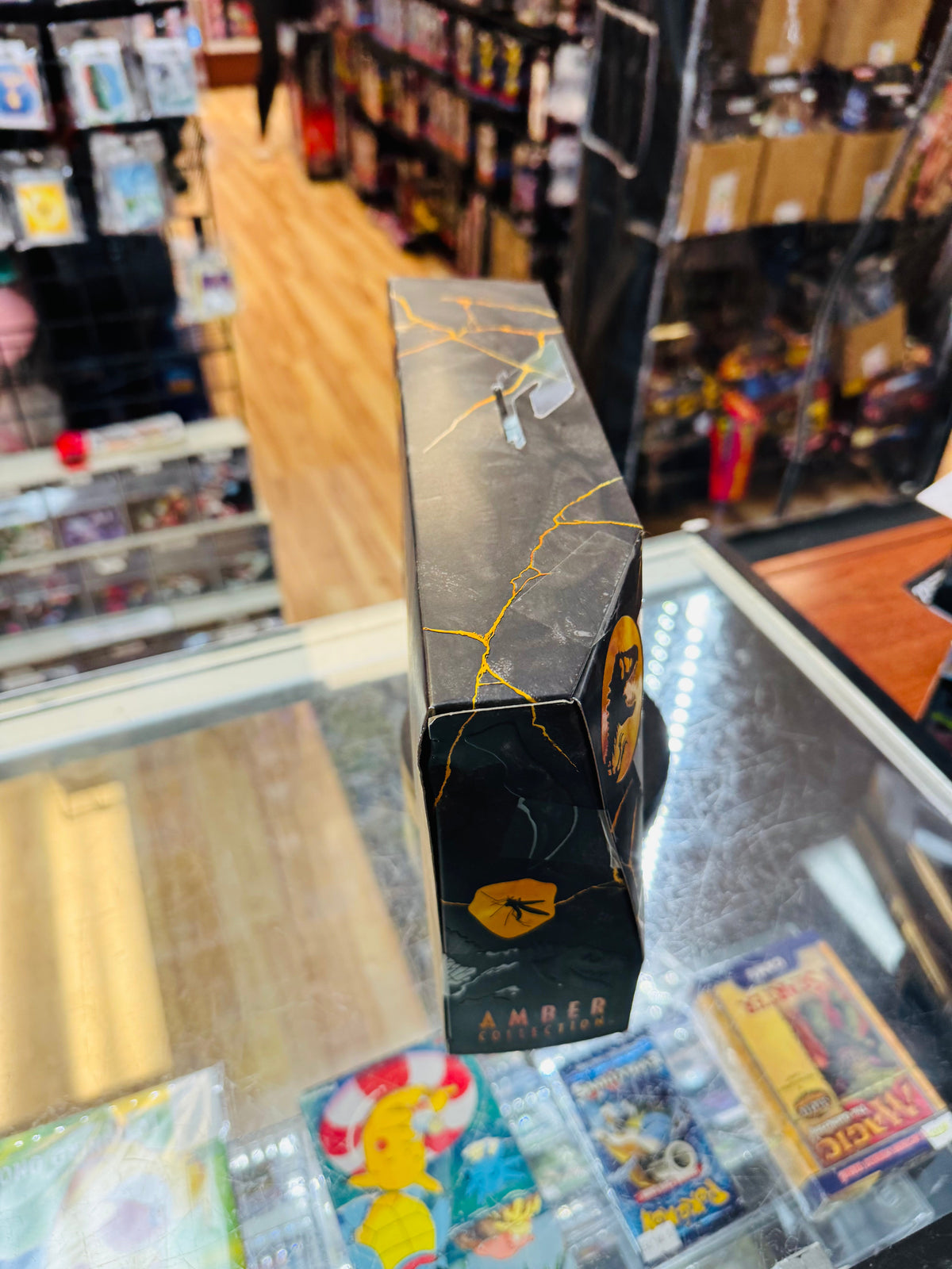 Velociraptor Delta (Jurassic Park Amber Collection, Mattel) SEALED product image 5, provided for visual reference and