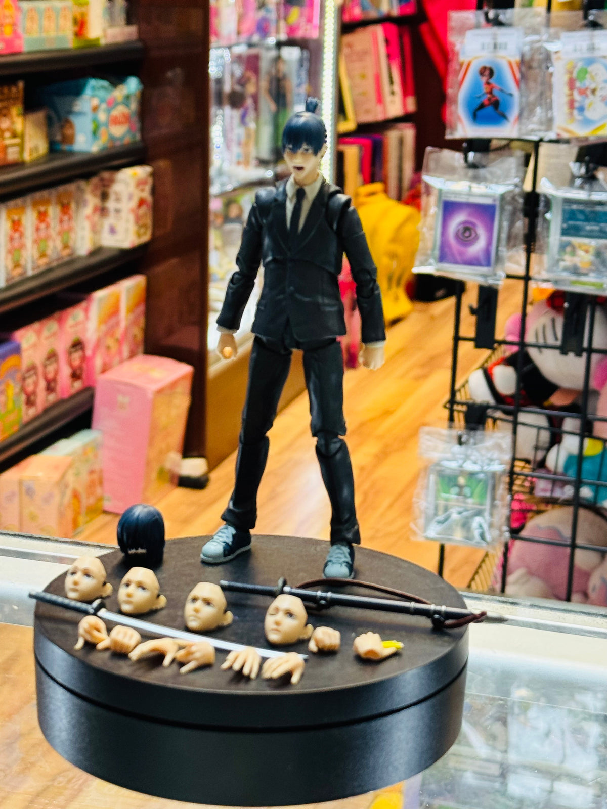 Aki (Bandai SH Figuarts, Chainsaw Man) *INCOMPLETE* product image 4, provided for visual reference and product detail review
