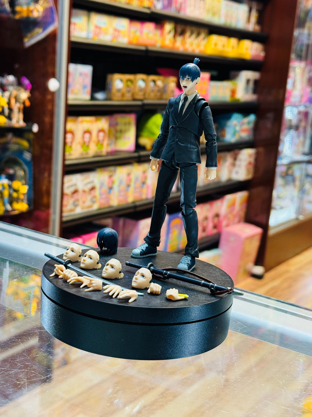 Aki (Bandai SH Figuarts, Chainsaw Man) *INCOMPLETE* product image 6, provided for visual reference and product detail review