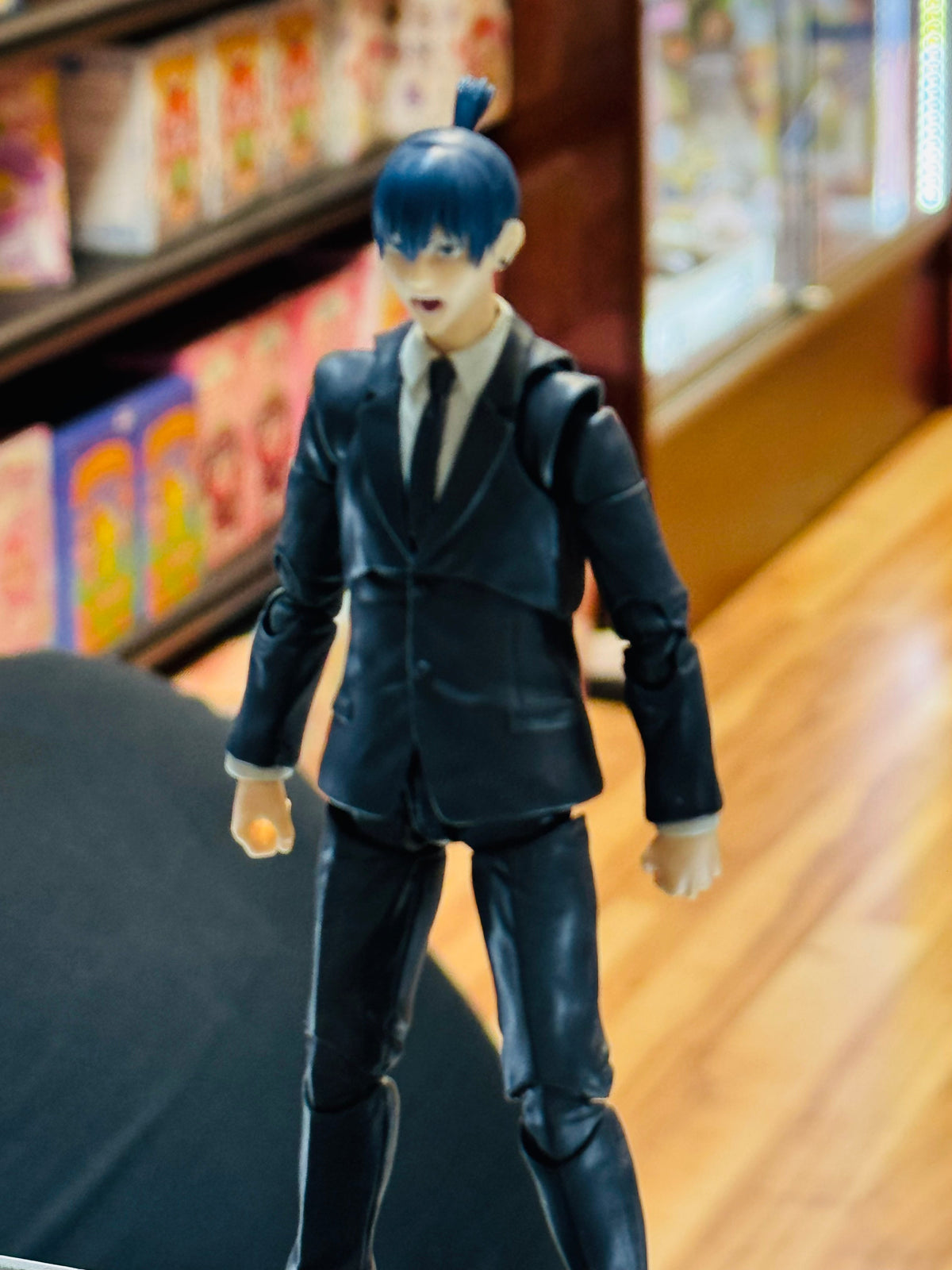 Aki (Bandai SH Figuarts, Chainsaw Man) *INCOMPLETE* product image 8, provided for visual reference and product detail review