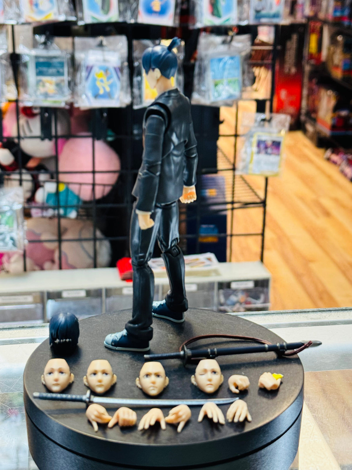 Aki (Bandai SH Figuarts, Chainsaw Man) *INCOMPLETE* product image 10, provided for visual reference and product detail review