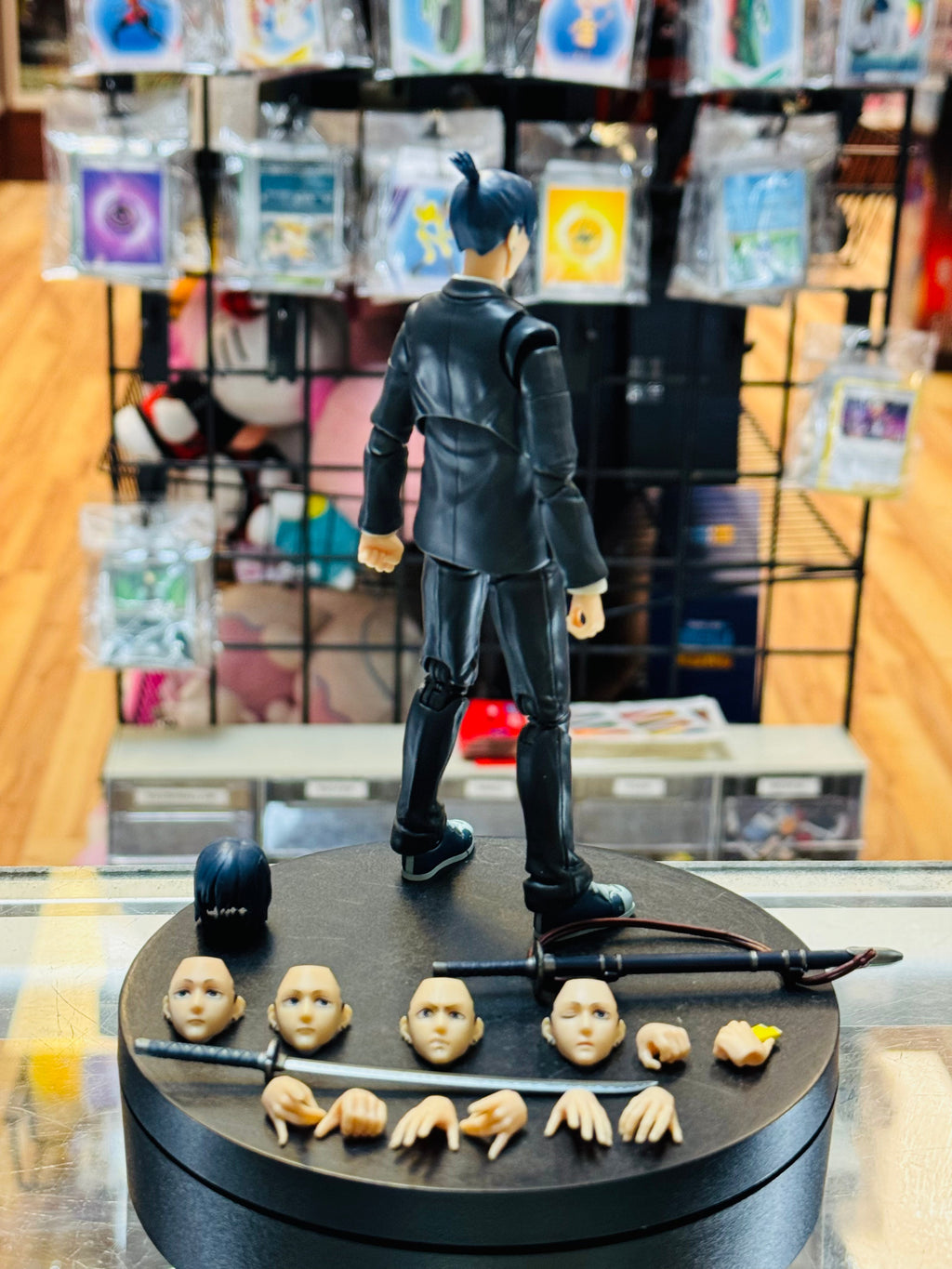 Aki (Bandai SH Figuarts, Chainsaw Man) *INCOMPLETE* product image 11, provided for visual reference and product detail review