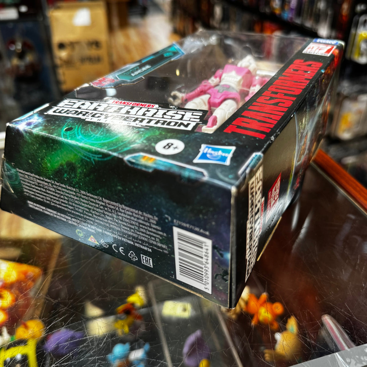 Arcee Earthrise Deluxe Class (Transformers Generations, Hasbro) Sealed product image 10, provided for visual reference and