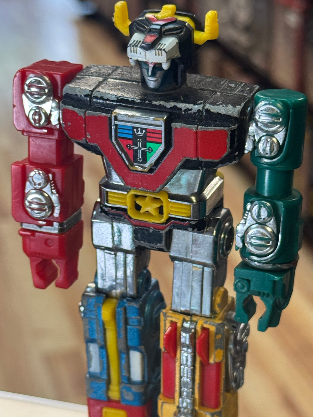 Lion Bot Minature (Vintage Voltron, Matchbox) LOOSE product image 8, provided for visual reference and product detail review