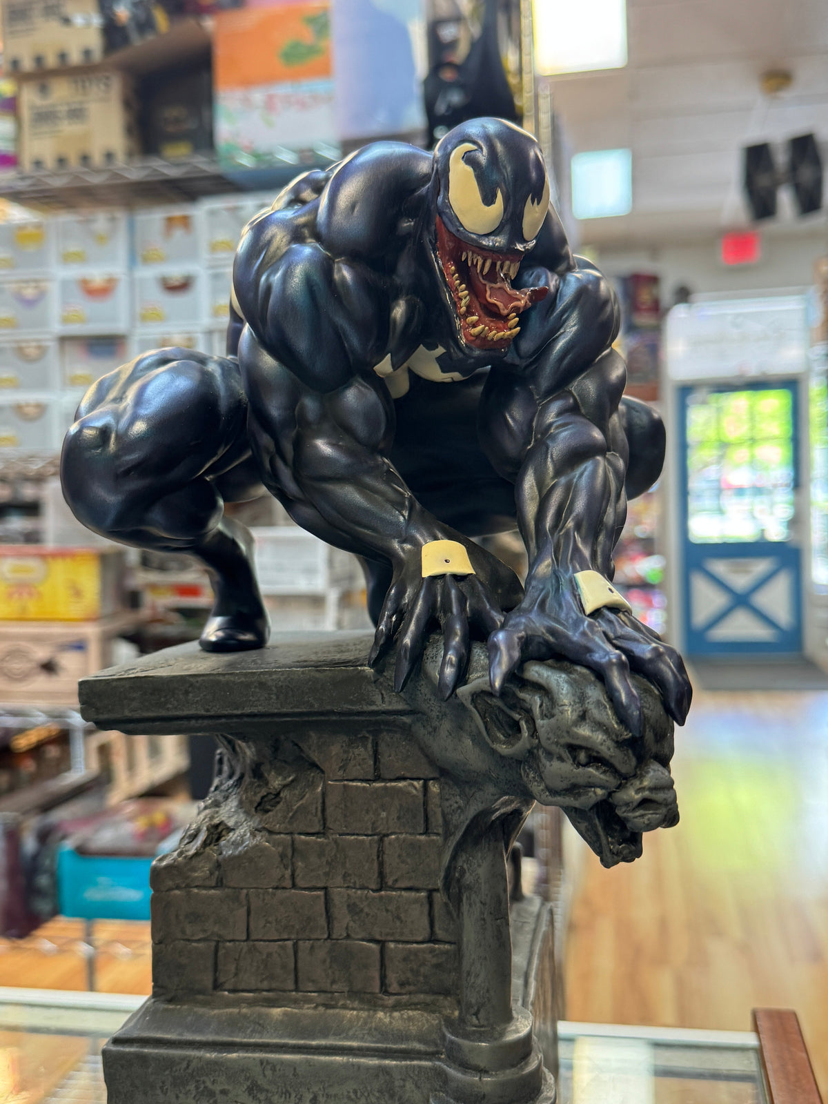 Classic Venom Full-Size Statue (Vintage Bowen Designs, Marvel) **No Box** product image 5, provided for visual reference and
