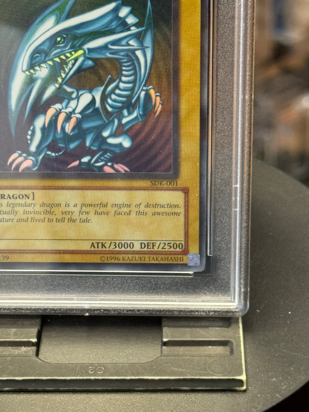 SDK-001 Blue Eyes White Dragon 2002 (Kazuki, Yu Gi Oh) ** PSA Graded 8 ** product image 8, provided for visual reference and