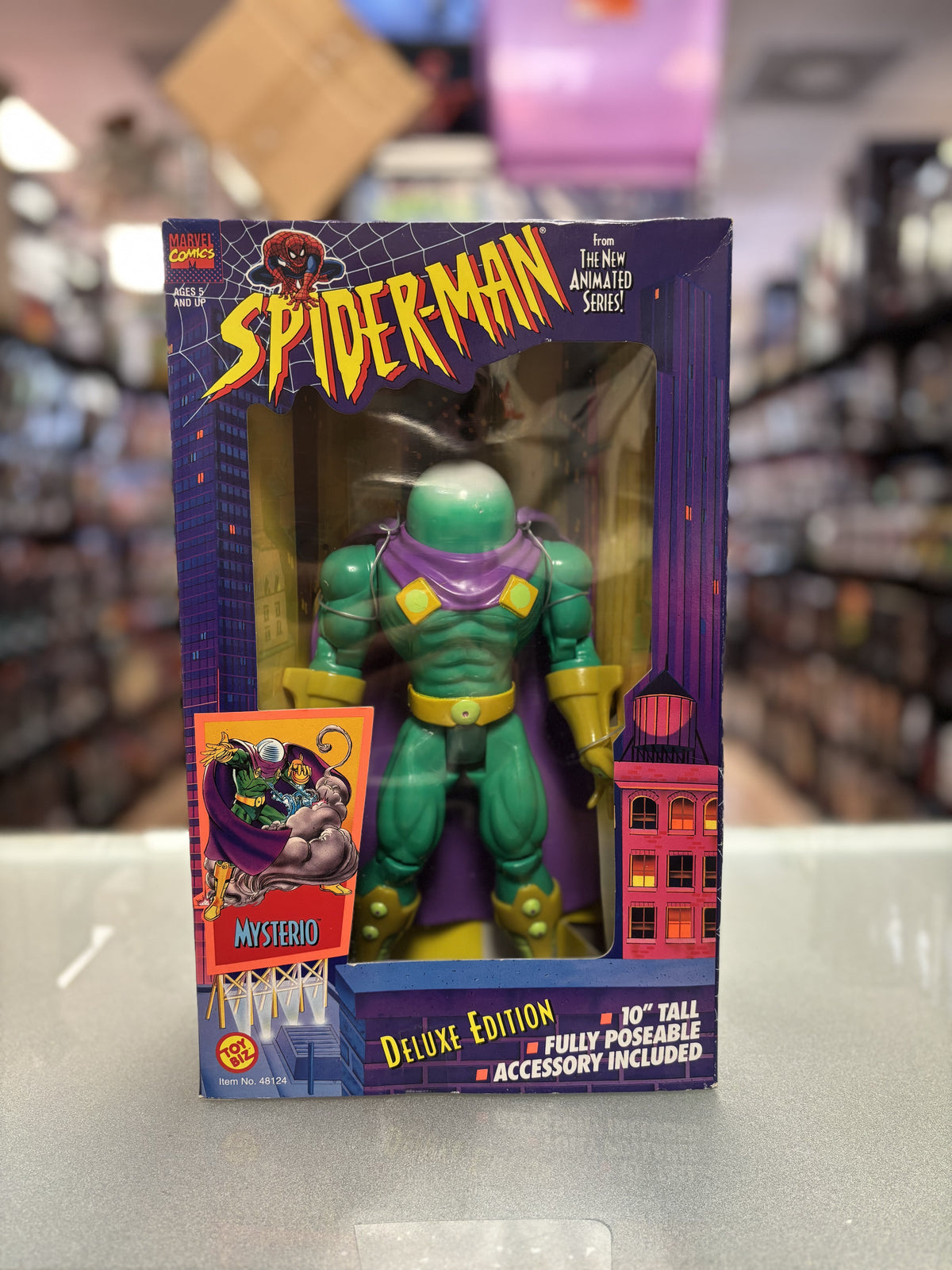 Mysterio 10” Deluxe Figure (Vintage Marvel Universe, Toybiz) product image 1, provided for visual reference and product