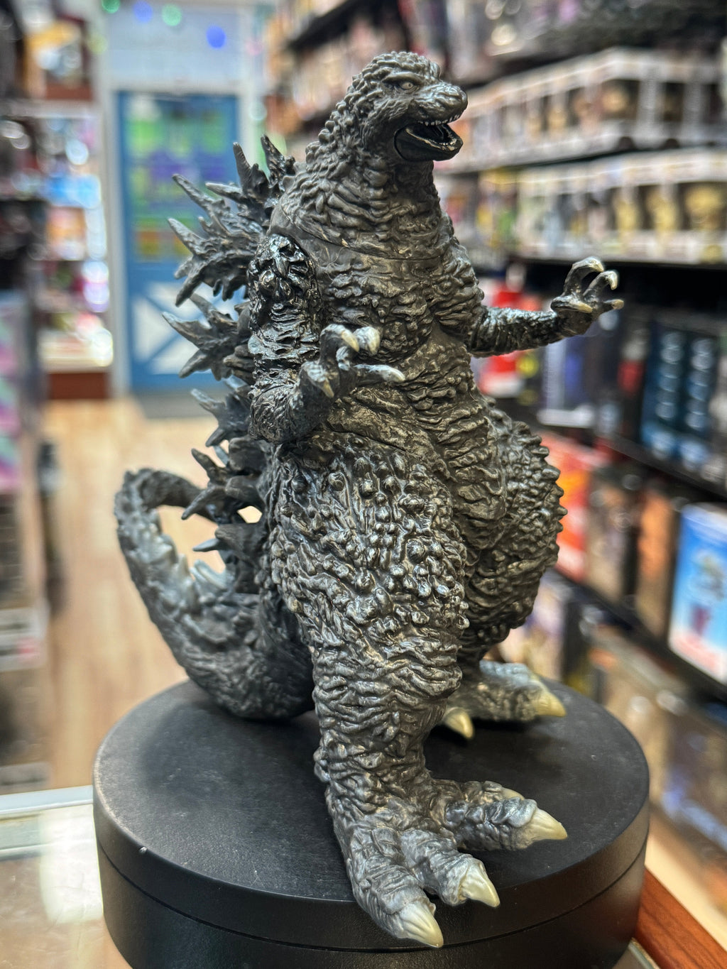 Monster Black Roar Minus One Vinyl Statue (Godzilla, Banpresto) product image 1, provided for visual reference and product