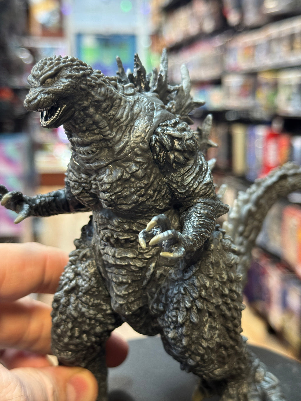 Monster Black Roar Minus One Vinyl Statue (Godzilla, Banpresto) product image 5, provided for visual reference and product